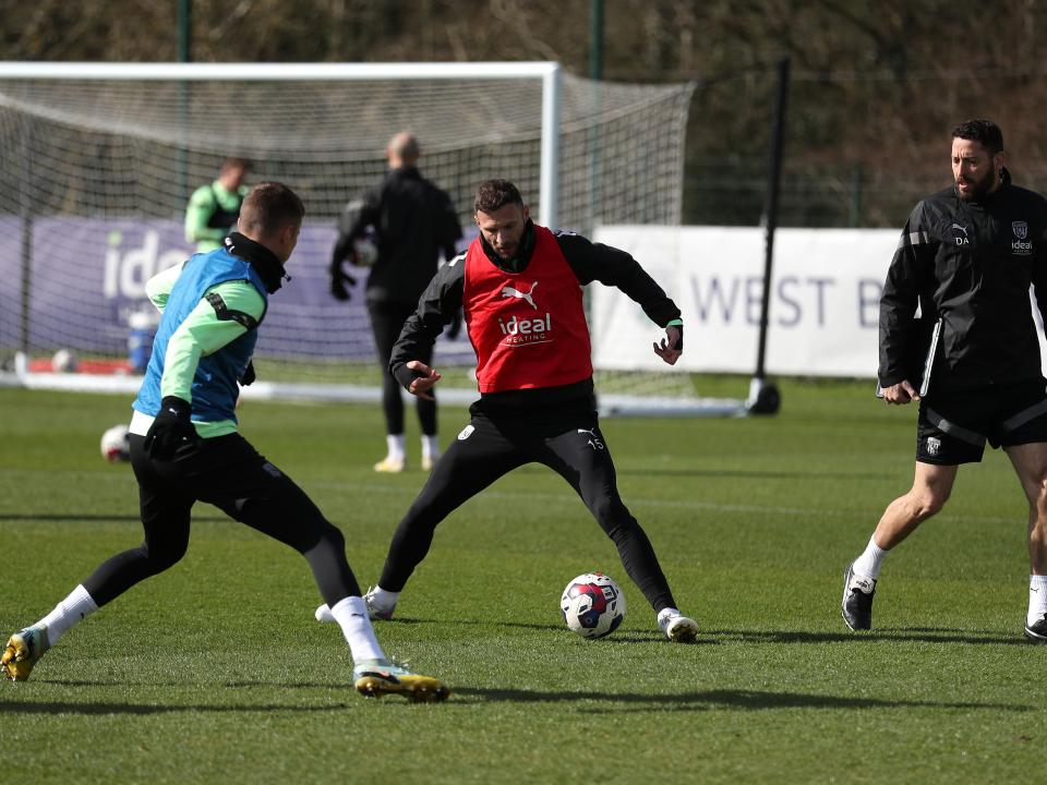 International Break Training 13