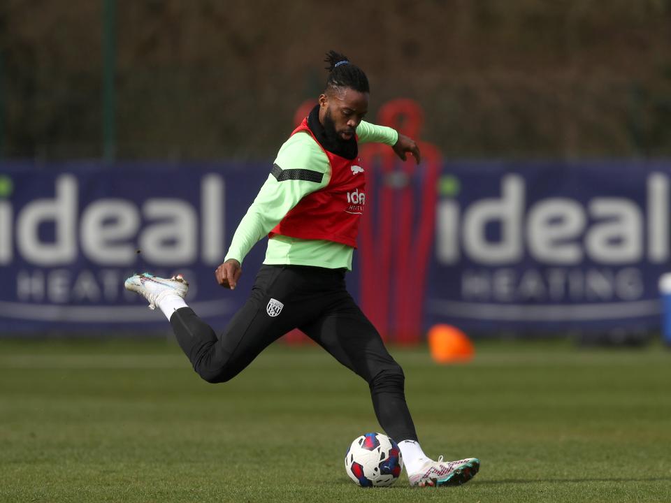 International Break Training 38