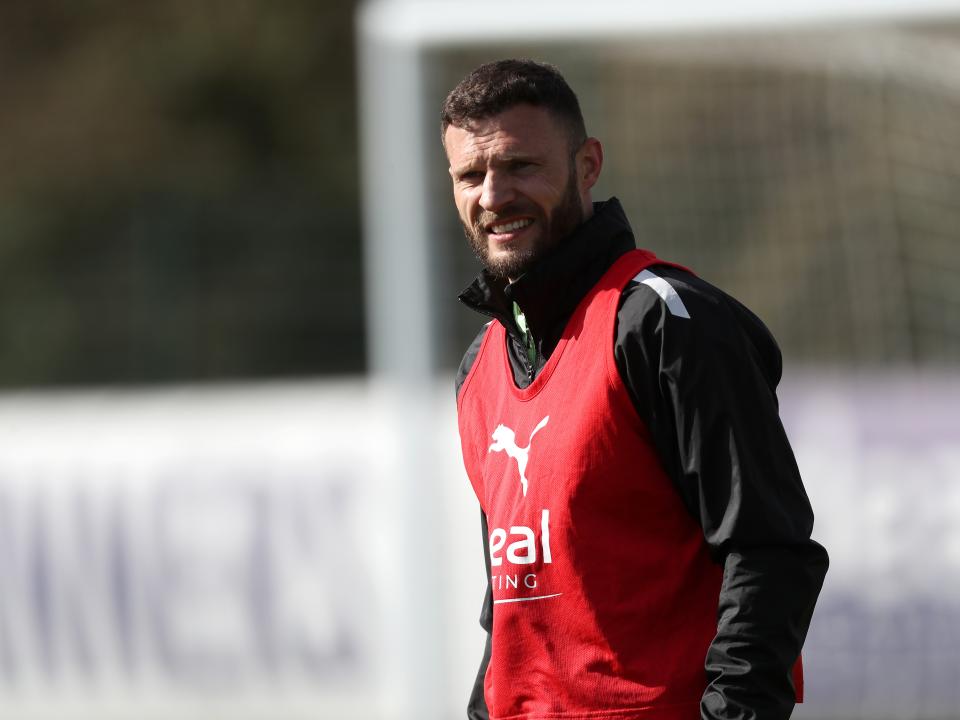 International Break Training 32