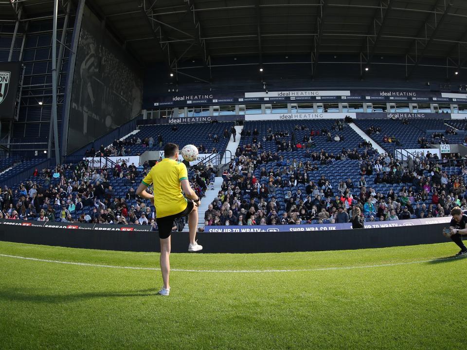 Open training gallery 27