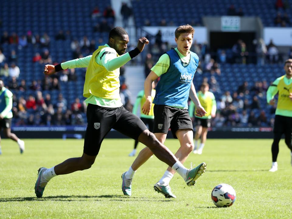 Training at the stadium gallery 30