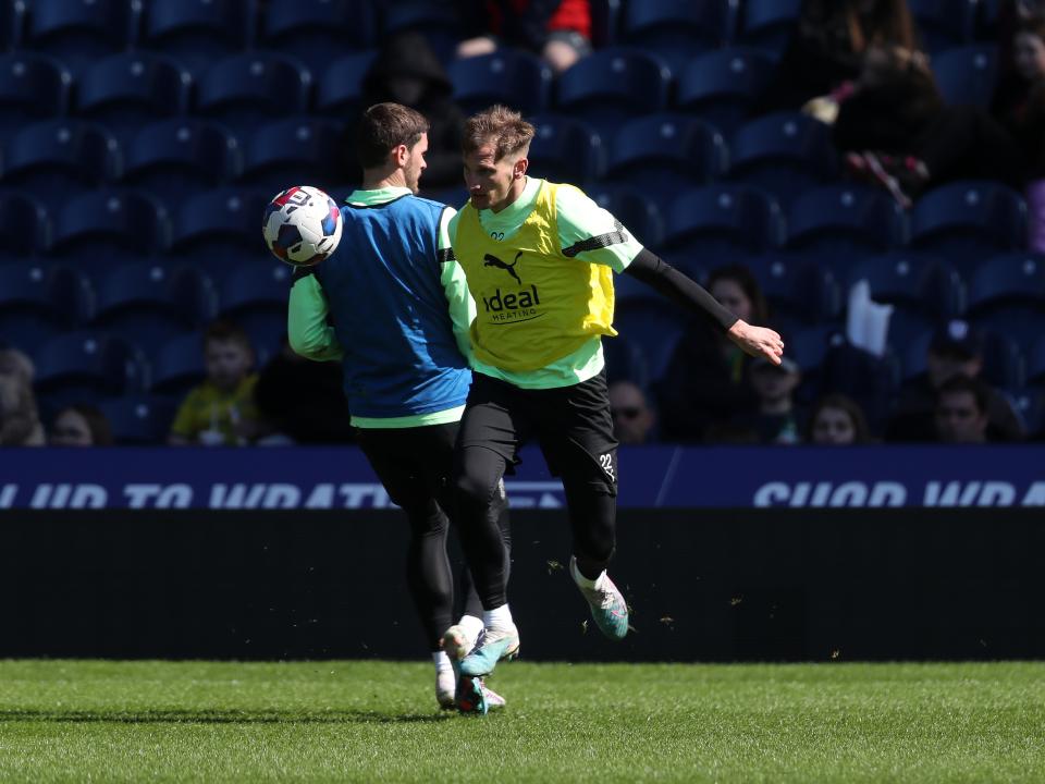 Training at the stadium gallery 42