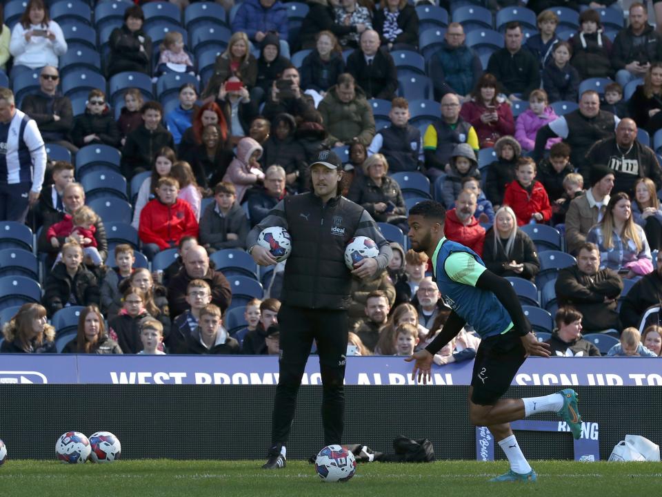 Training at the stadium gallery 23