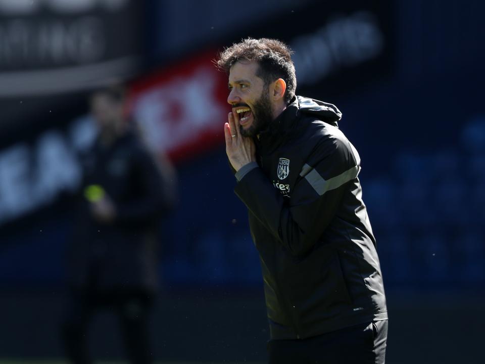 Training at the stadium gallery 19