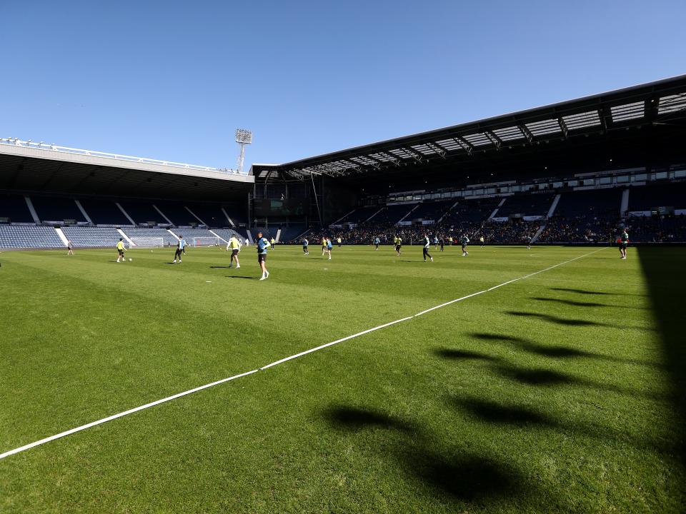 Training at the stadium gallery 1