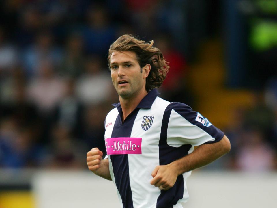 An image of Andy Johnson playing for Albion in 2005