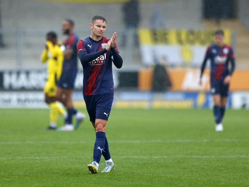 Burton pre-season friendly 35