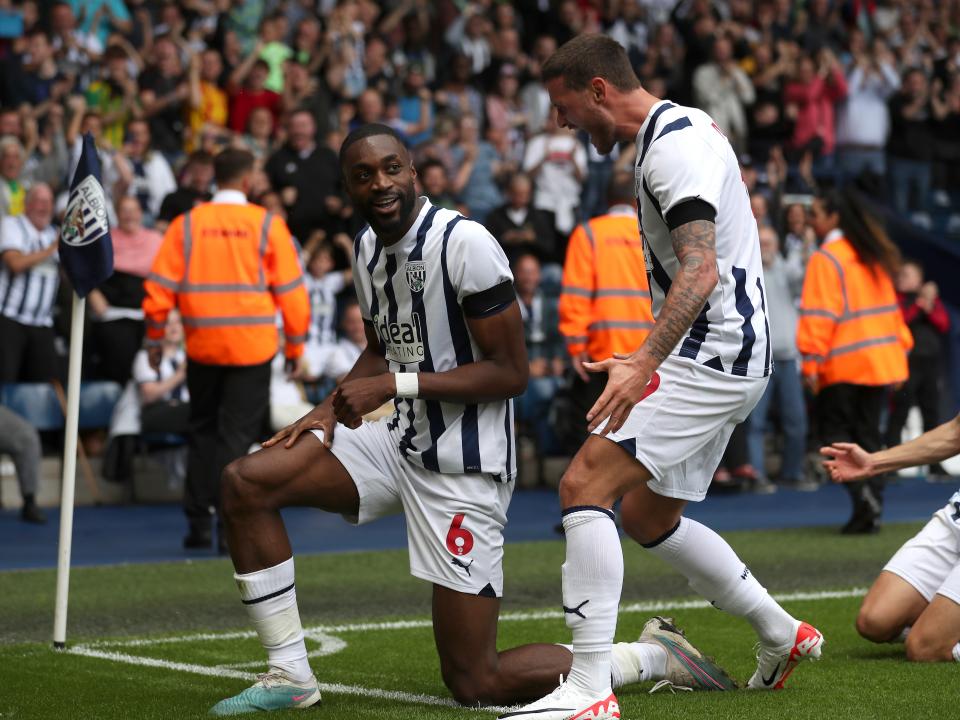 Semi Ajayi celebrates scoring against Swansea with Matt Phillips