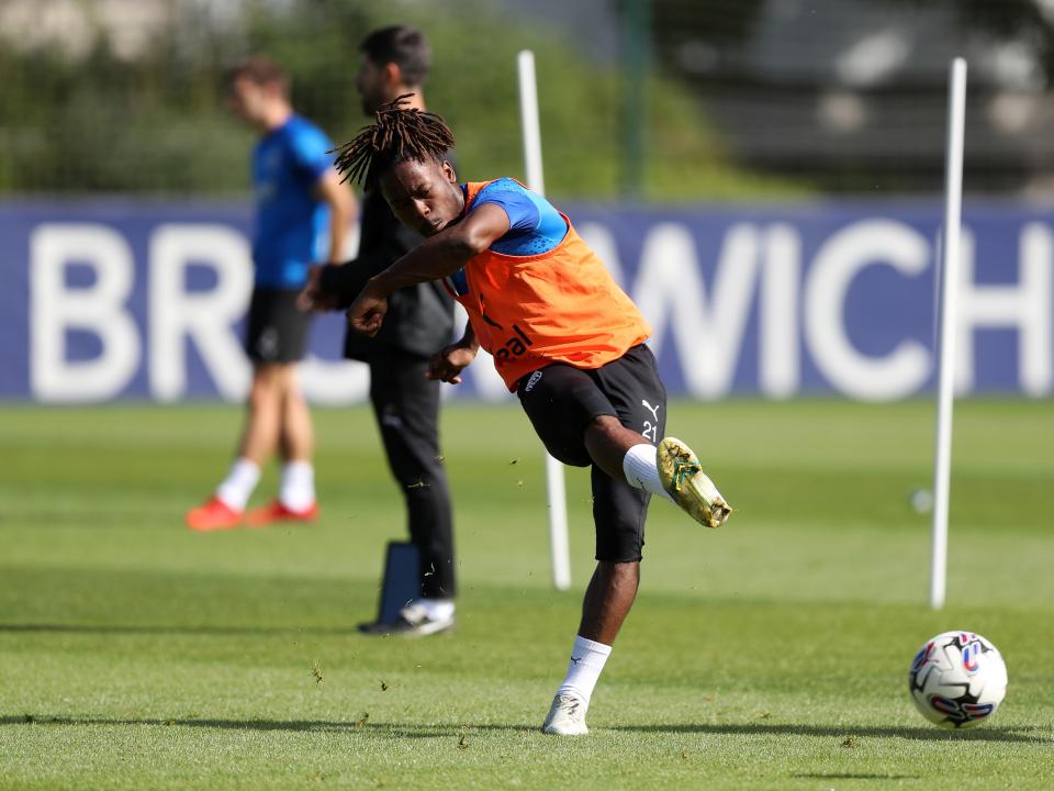 Brandon Thomas-Asante in training