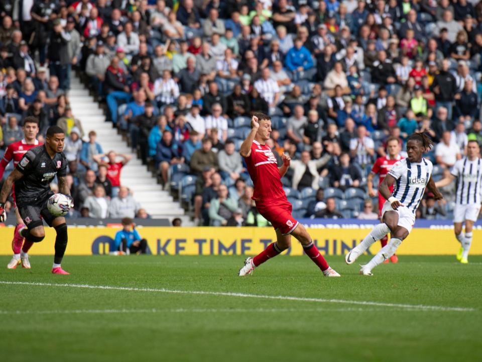 Brandon Thomas-Asante shoots against Middlesbrough