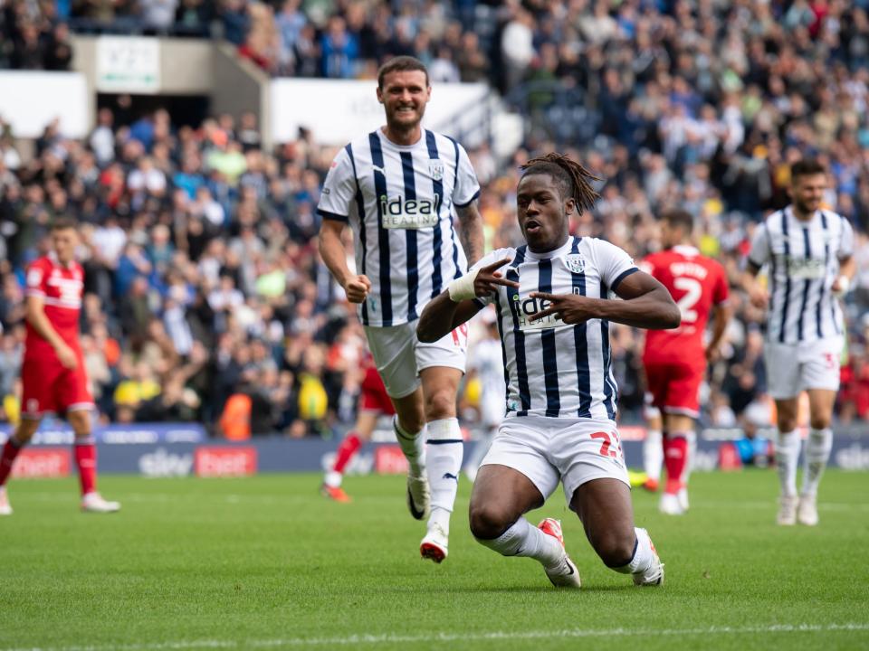 Brandon Thomas-Asante celebrates his goal against Middlesbrough