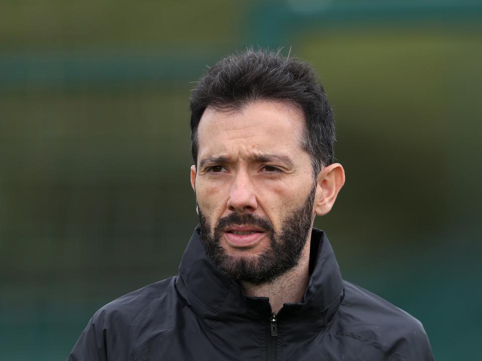 Carlos Corberan looking forward in training 