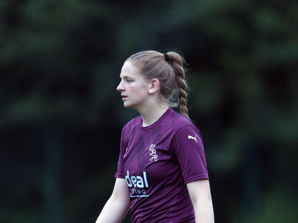 An image of Albion Women goalkeeper Lucy Jones