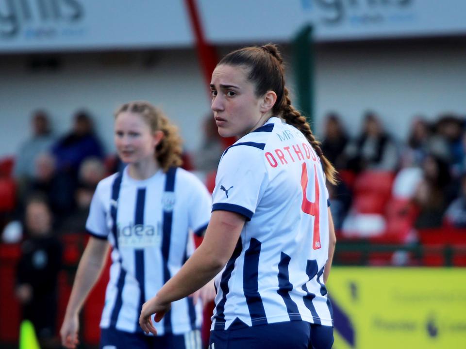 An image of Fran Orthodoxou and Olivia Rabjohn playing for Albion Women