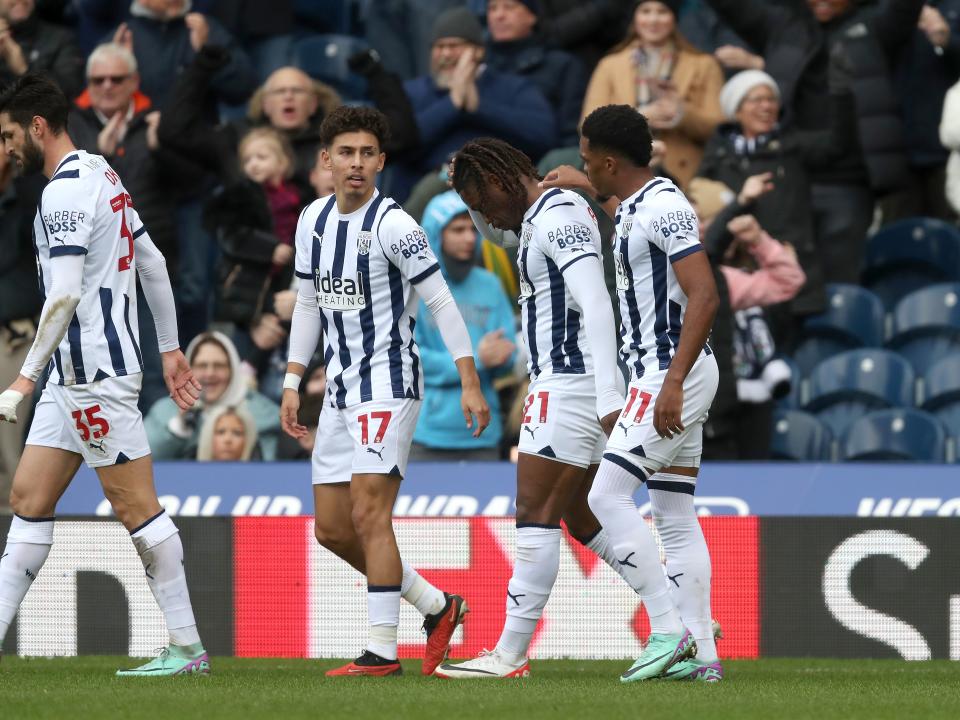 Brandon Thomas-Asante celebrates scoring against Stoke with his team-mates
