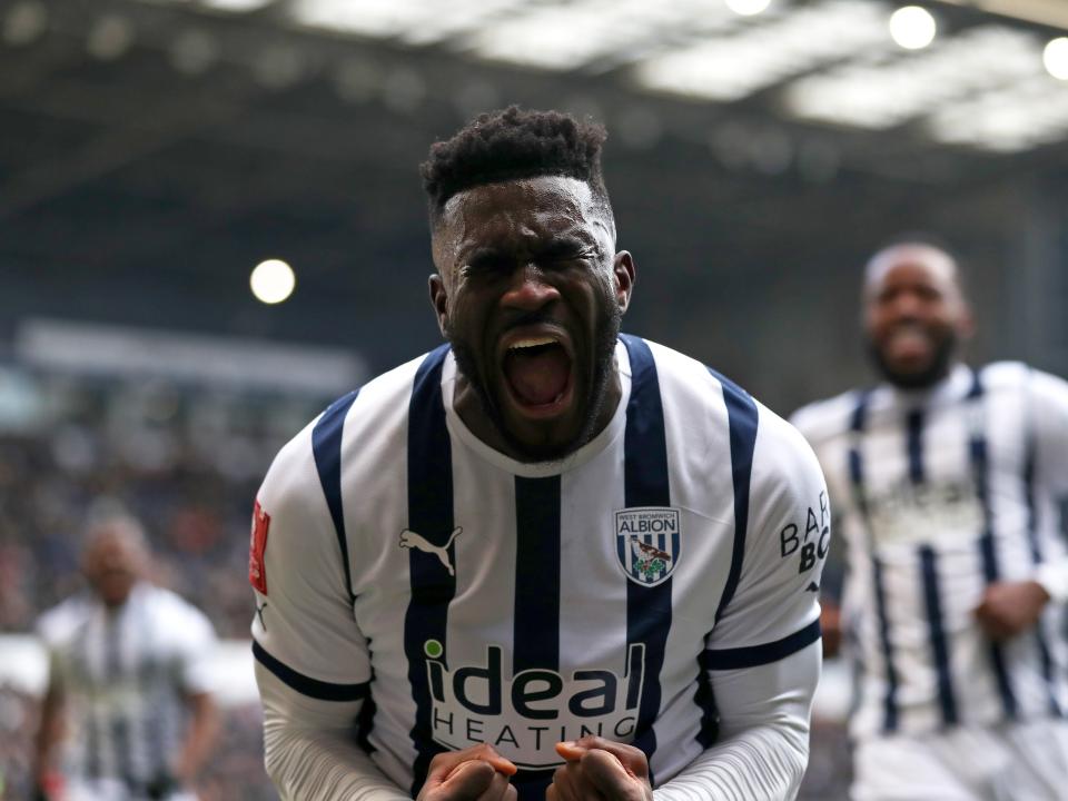 Daryl Dike celebrates scoring against Aldershot