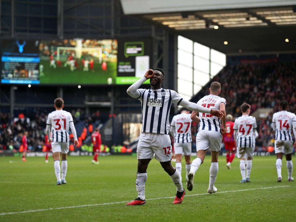 Daryl Dike celebrates scoring against Aldershot
