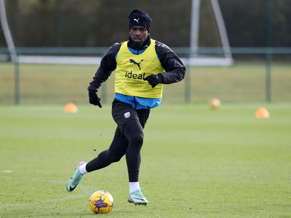 Cedric Kipre on the ball during training 