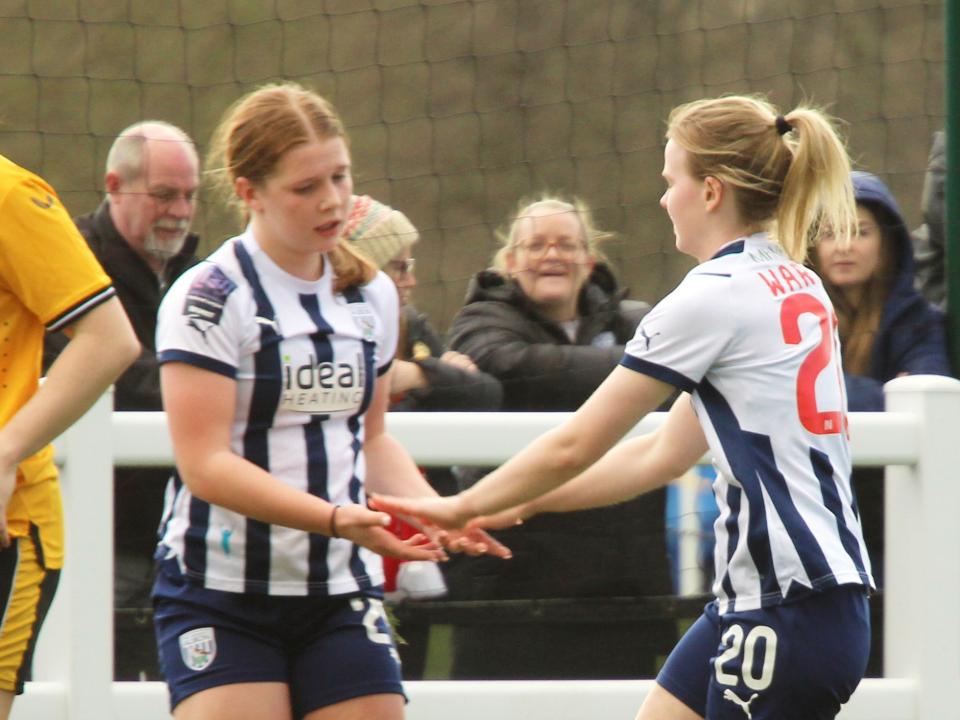 Phoebe Warner and Delphi Cole, in home Albion colours.