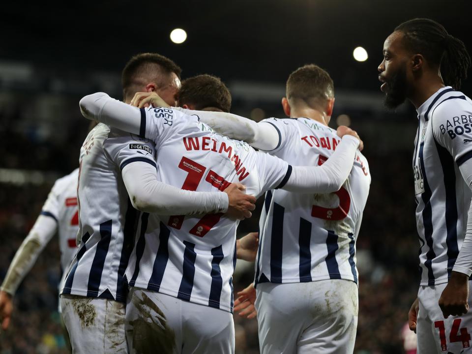 An image of Andi Weimann celebrating his goal against Cardiff