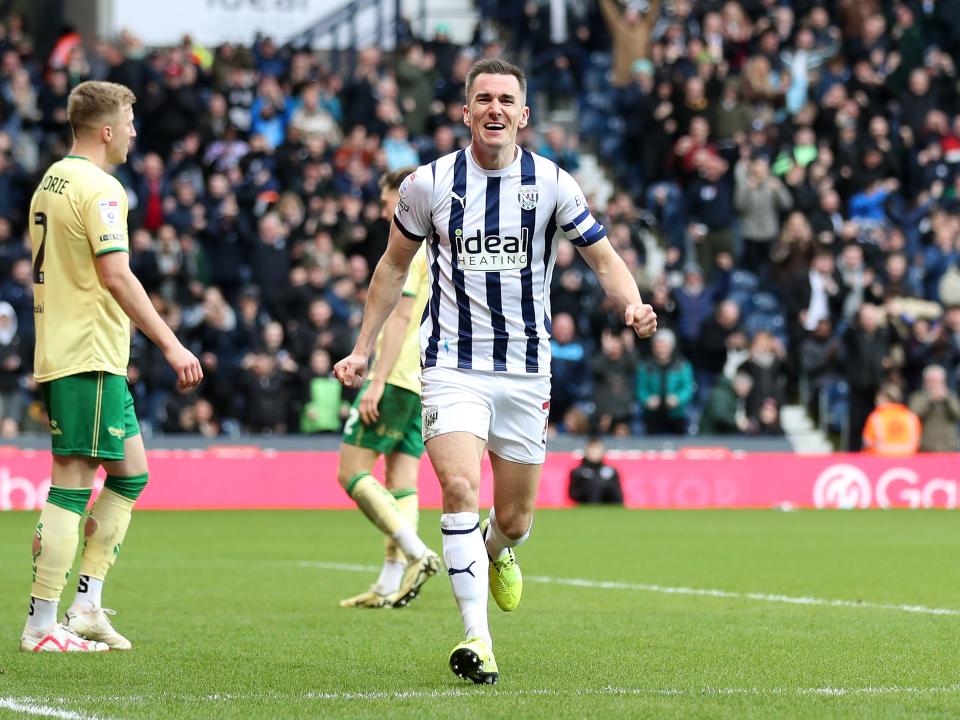 Jed Wallace celebrates scoring against Bristol City