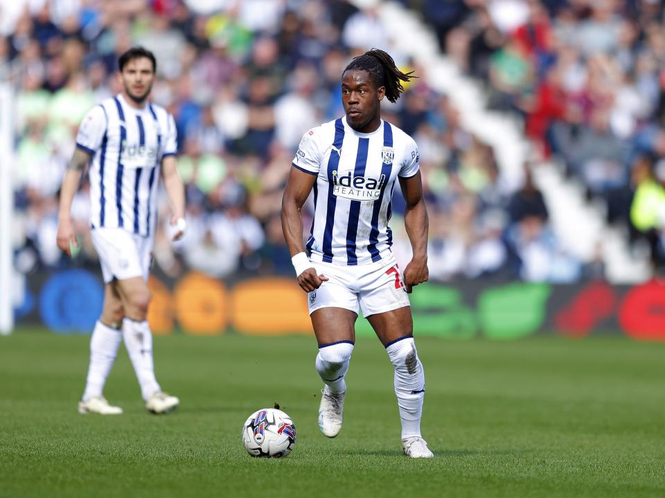 Brandon Thomas-Asante on the ball against Watford 
