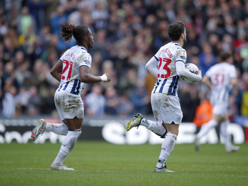 Brandon Thomas-Asante and Mikey Johnston run back into position after Brandon's goal against Watford 