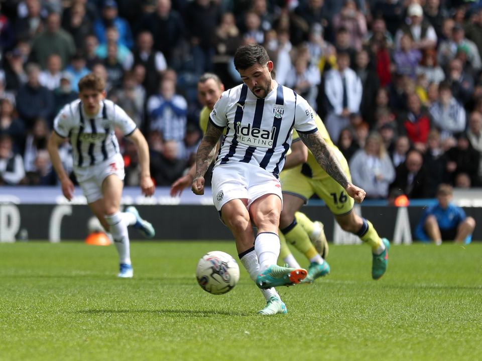 Alex Mowatt takes a penalty against Preston 