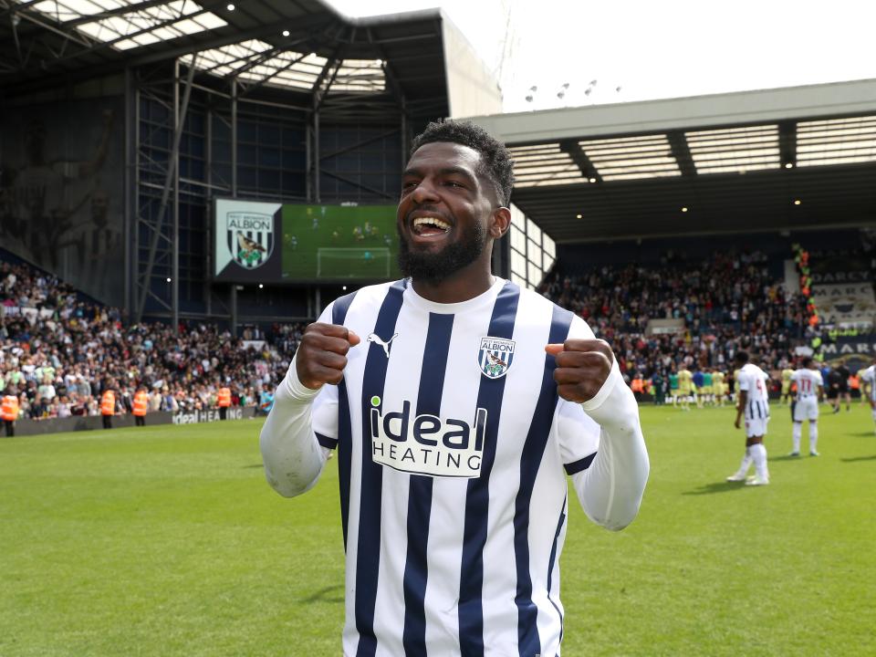 Cedric Kipre celebrates the win against Preston at full-time 