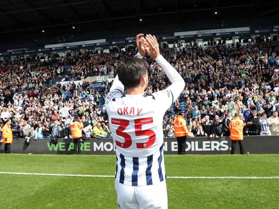 Okay Yokuslu celebrates the win against Preston at full-time 