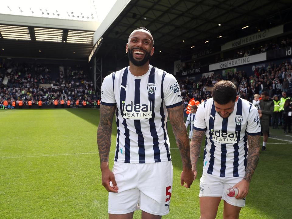 Kyle Bartley and Alex Mowatt celebrate the win against Preston at full-time 