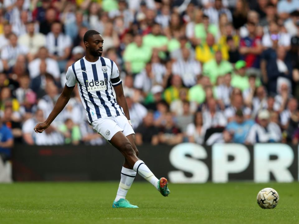 Semi Ajayi passing the ball against Southampton at The Hawthorns 