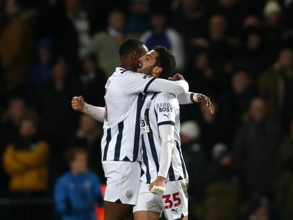 Okay Yokuslu and Semi Ajayi in home colours.