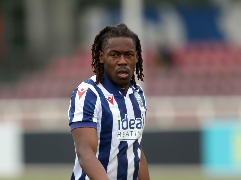 Brandon Thomas-Asante in action against Bolton