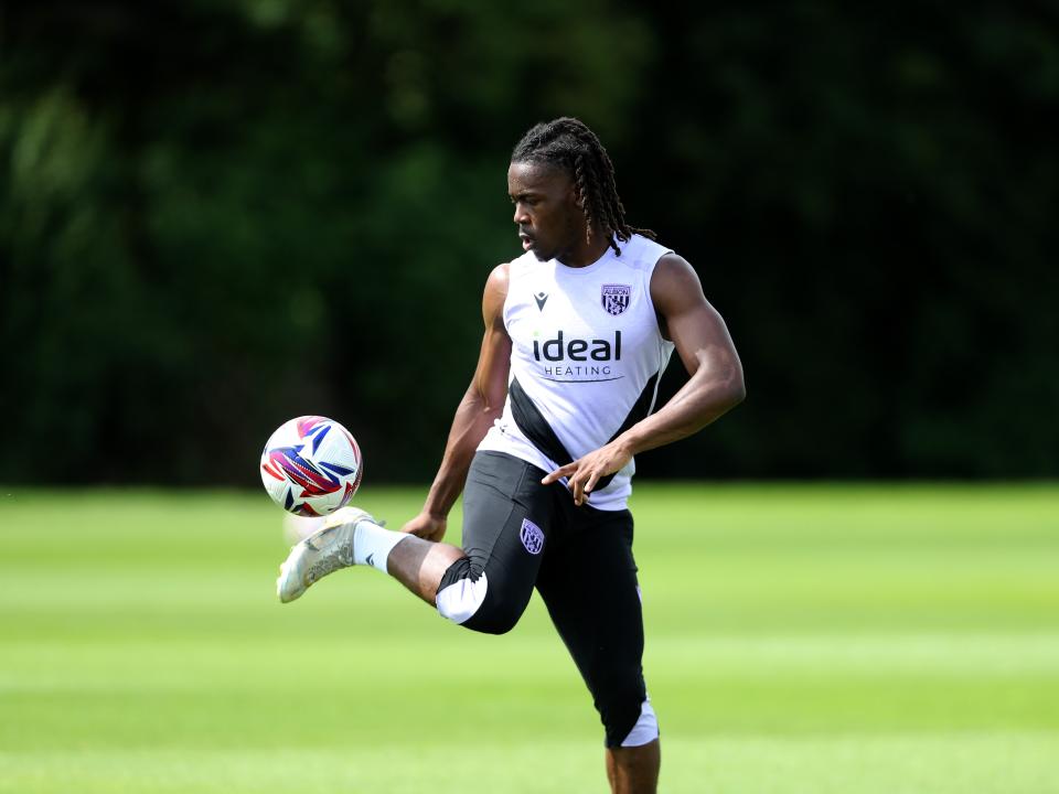 Brandon Thomas-Asante on the ball during training 