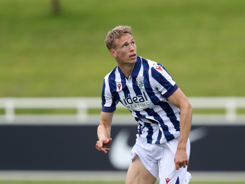 Torbjørn Heggem in action against Bolton