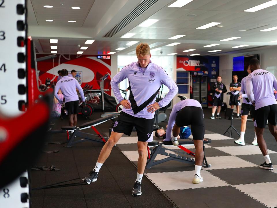 Torbjørn Heggem stretching in the gym at St. George's Park