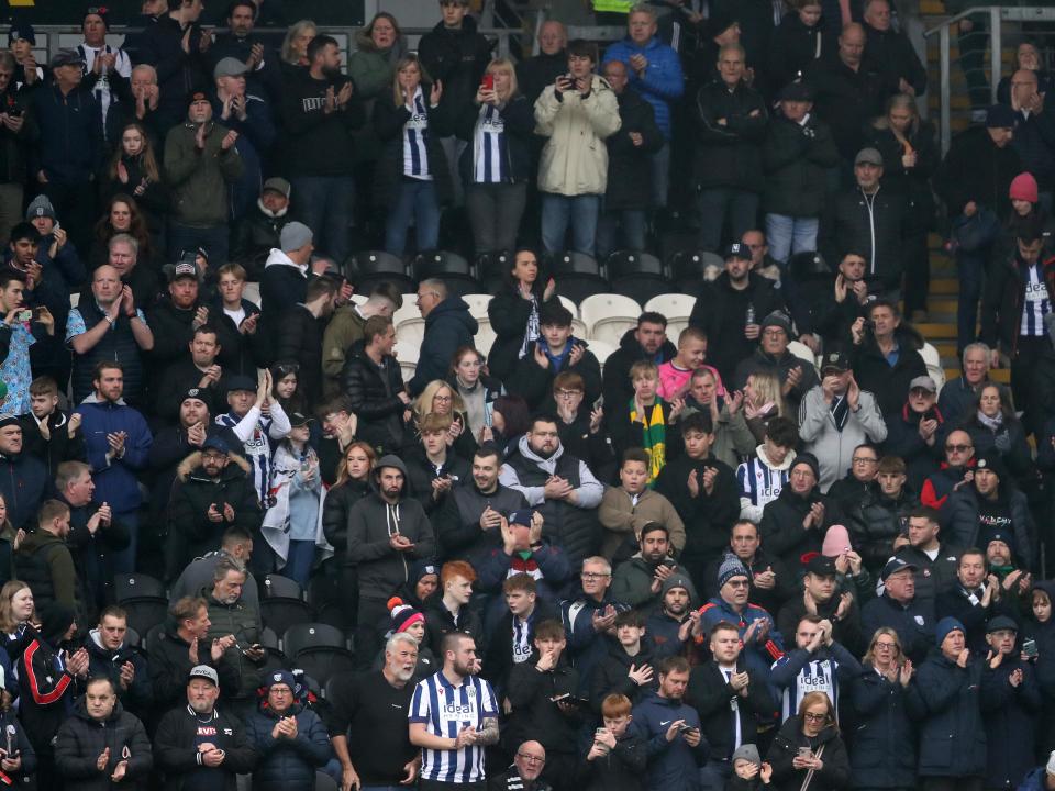 A general view of lots of Albion fans at Hull