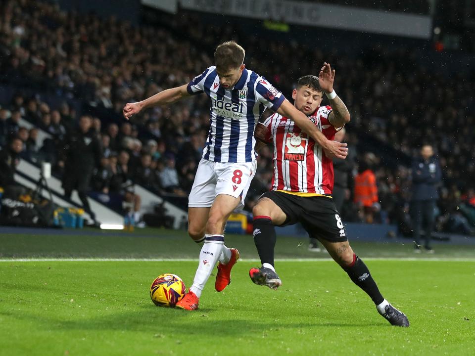 Jayson Molumby on the ball against Sheffield United 