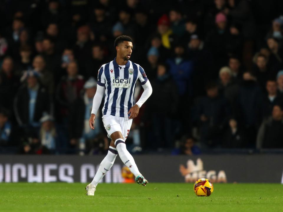 Mason Holgate on the ball against Coventry City