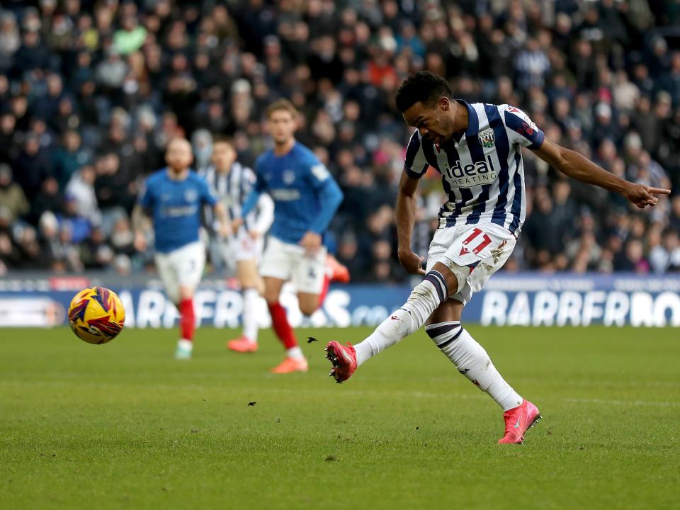 Grady Diangana shoots and scores against Portsmouth at The Hawthorrns