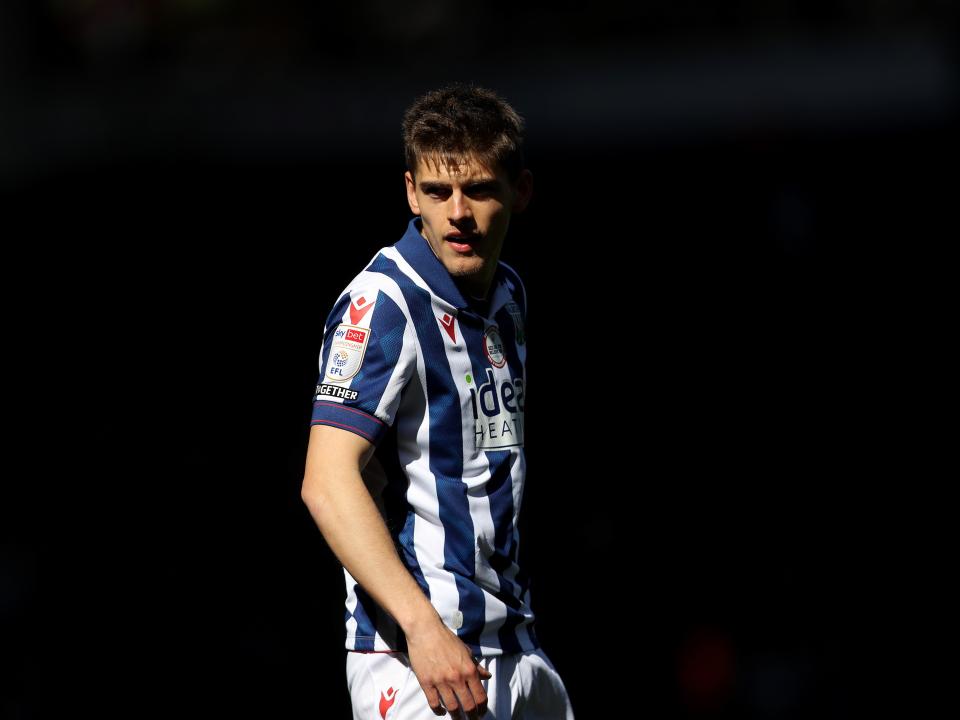 Tom Fellows in action for Albion in the home kit 