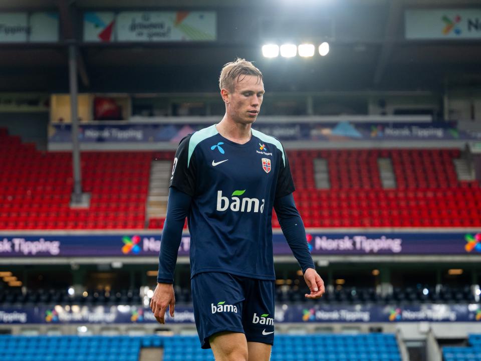 Torbjørn Heggem in training action for Norway