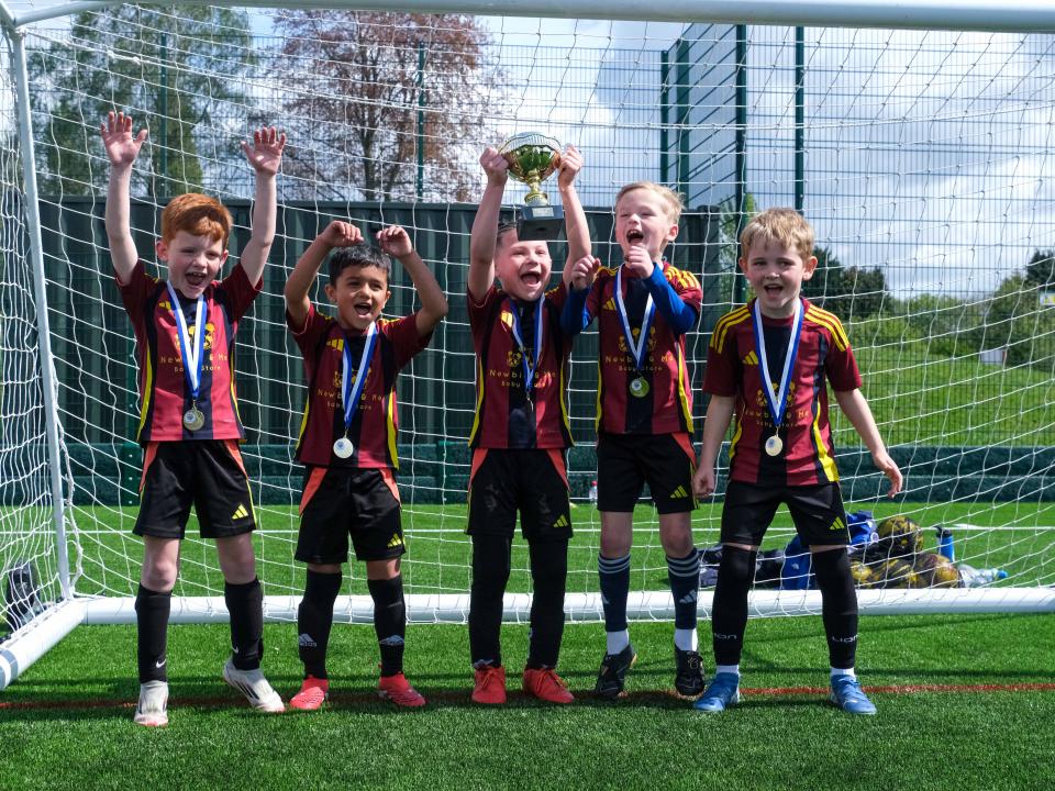 A team winning the Baggies Cup.