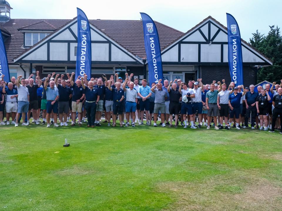 Participants at our Golf Day.