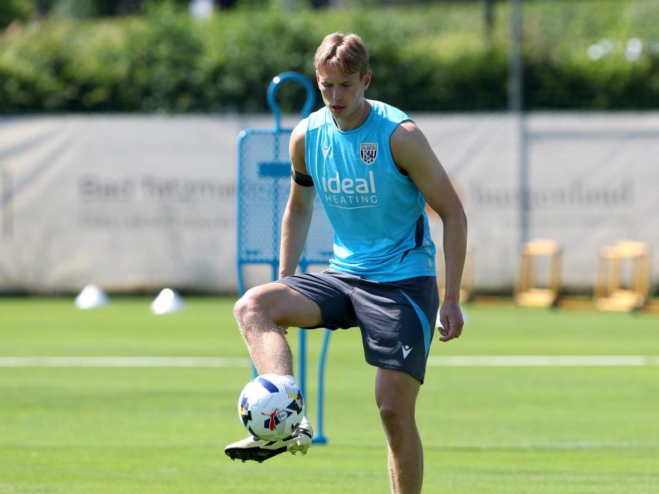 Torbjørn Heggem on the ball during a training session