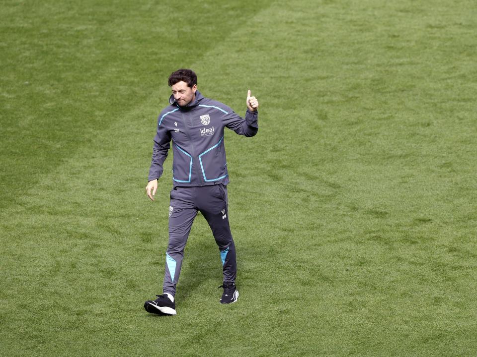 Ryan Mason with his thumb up to Albion fans after the game at Blackpool