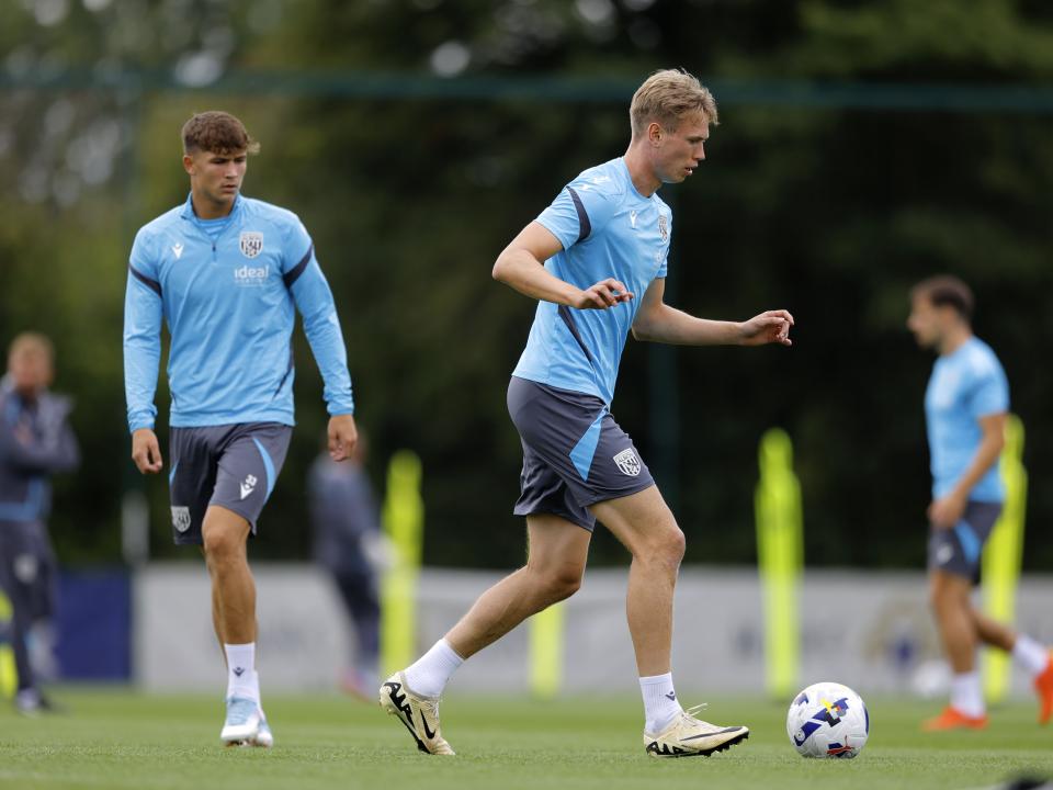 Torbjørn Heggem on the ball during training 