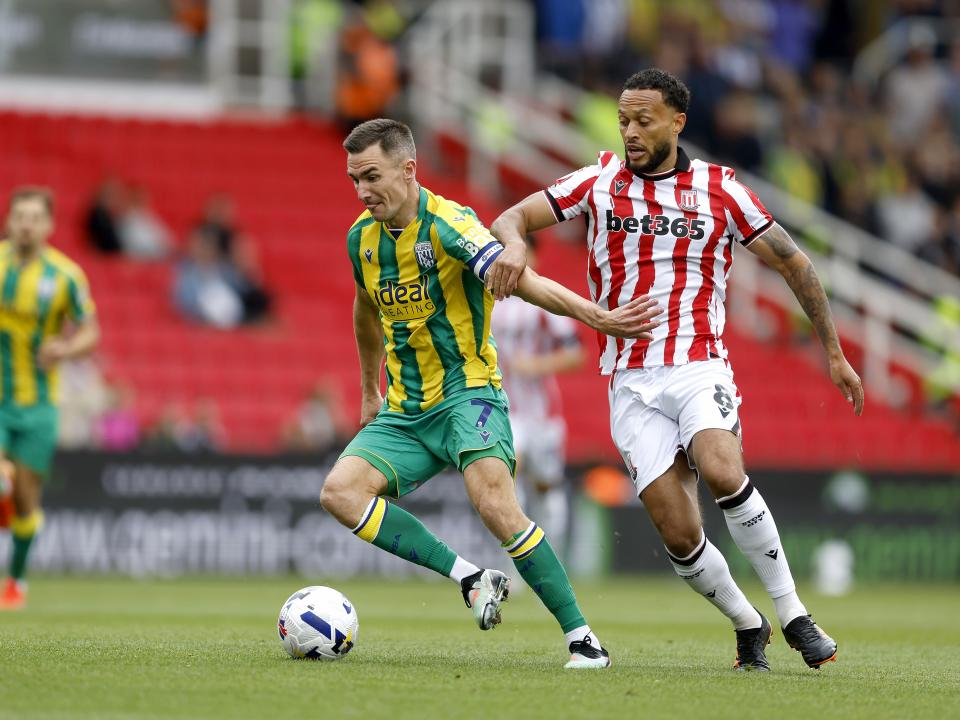 Jed Wallace in action against Stoke 