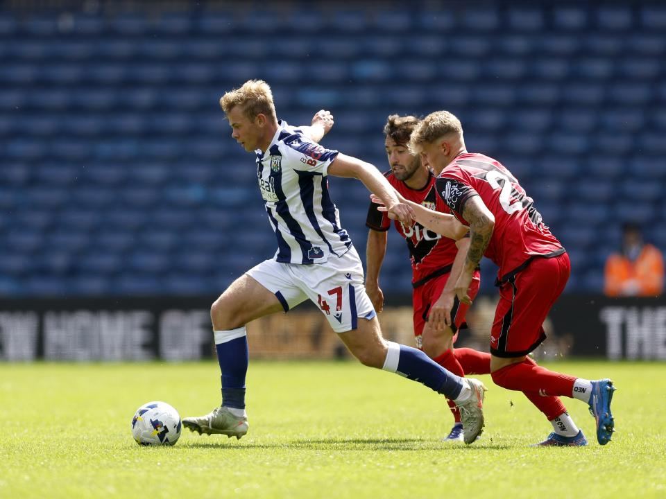 Aune Heggebø in action against Rayo Vallecano